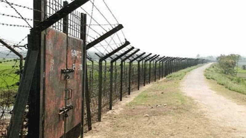 ভোলাহাট সীমান্ত দিয়ে ৮ জনকে পুশ-ইন