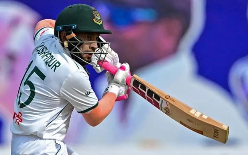 শততম টেস্টে ৯৯ রানে অপরাজিত মুশফিকুর রহিম