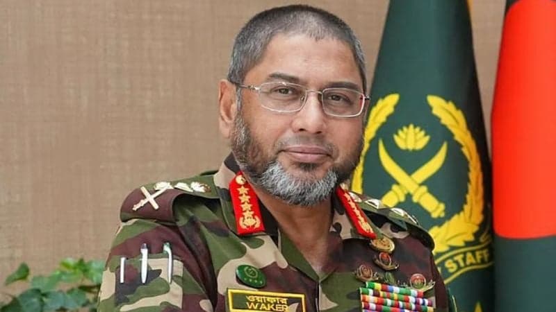 তুরস্ক সফর শেষে দেশে ফিরেছেন সেনাপ্রধান