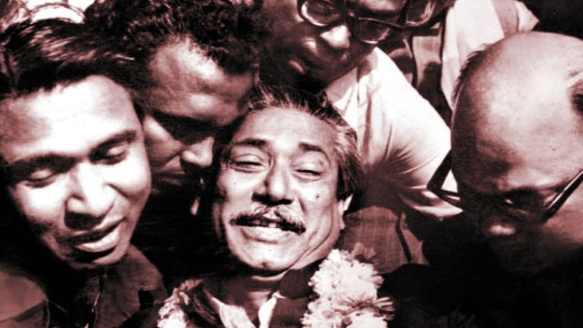 বঙ্গবন্ধুর প্রত্যাবর্তন ও দিনবদলের অঙ্গীকার
