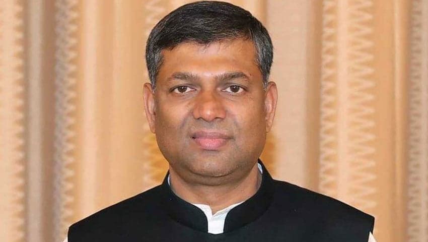 স্ত্রীসহ সাবেক এমপি শিখরের দেশত্যাগে নিষেধাজ্ঞা