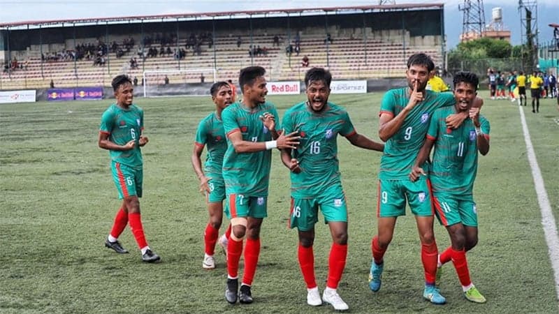 ভারতকে টাইব্রেকারে হারিয়ে ফাইনালে বাংলাদেশের যুবারা