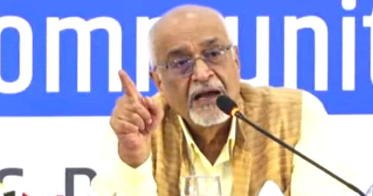 আমলারা এখন বিভিন্ন পরিচয়ে হাজির হচ্ছেন: ড. দেবপ্রিয়