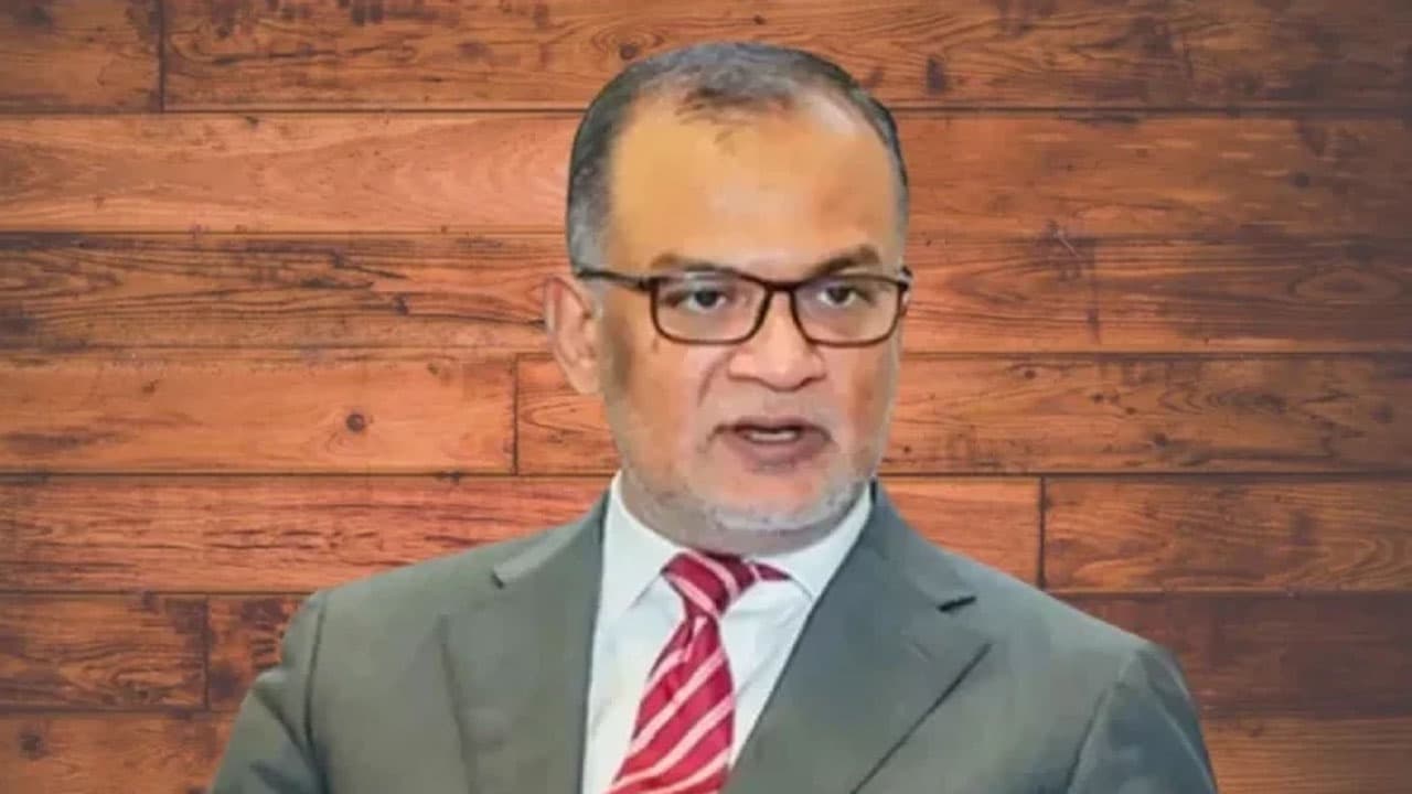 বিমানের পরিচালনা পর্ষদের চেয়ারম্যান হলেন উপদেষ্টা বশিরউদ্দীন