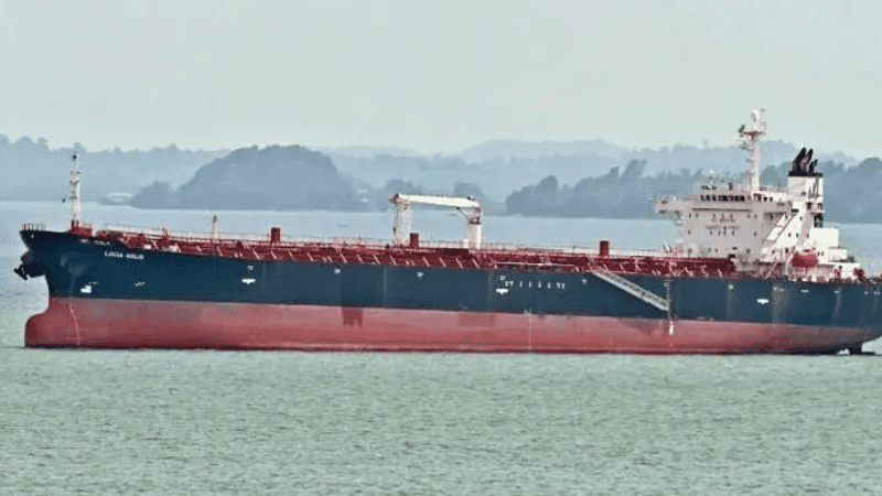 চট্টগ্রাম বন্দরে পৌঁছেছে এলপিজি ও এলএনজিবাহী দুই জাহাজ