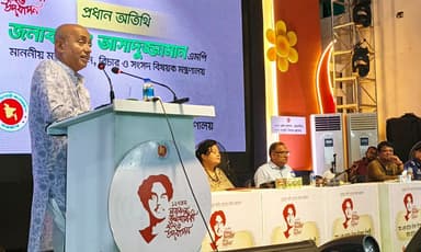 গুণ্ডা ও ভণ্ডরা ধর্মের আবরণে রাজনীতি করে: আইনমন্ত্রী