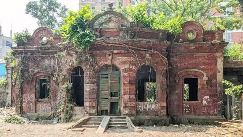 সত্যজিৎ রায়ের বাড়ি ভাঙার সিদ্ধান্তে পুনর্বিবেচনার আহ্বান ভারতের