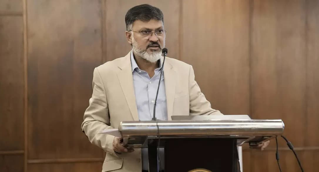 পরিষ্কার ঢাকা গড়তে নাগরিকদেরও দায়িত্ব নিতে হবে: ডিএনসিসি প্রশাসক