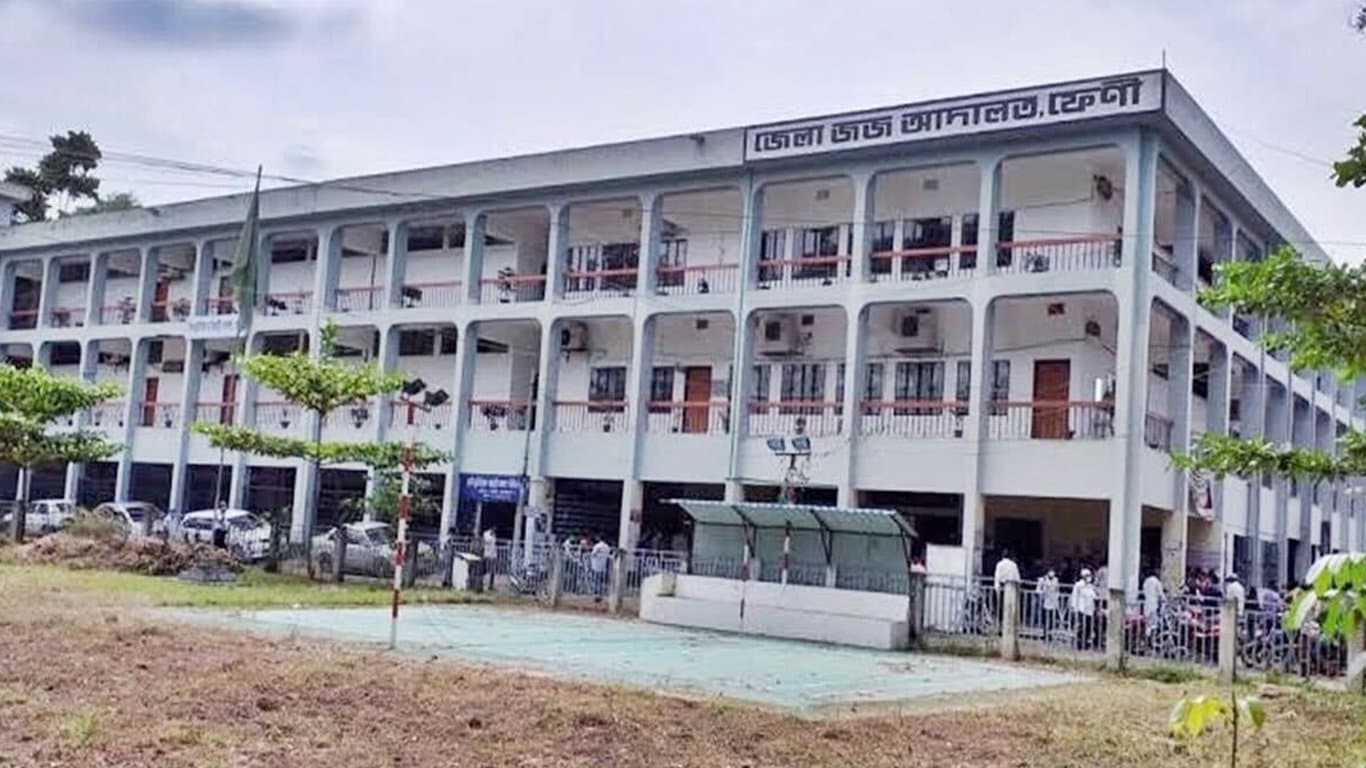 ফেনীতে মিথ্যা ধর্ষণের মামলা দায়েরের অভিযোগে দম্পতিকে কারাদণ্ড