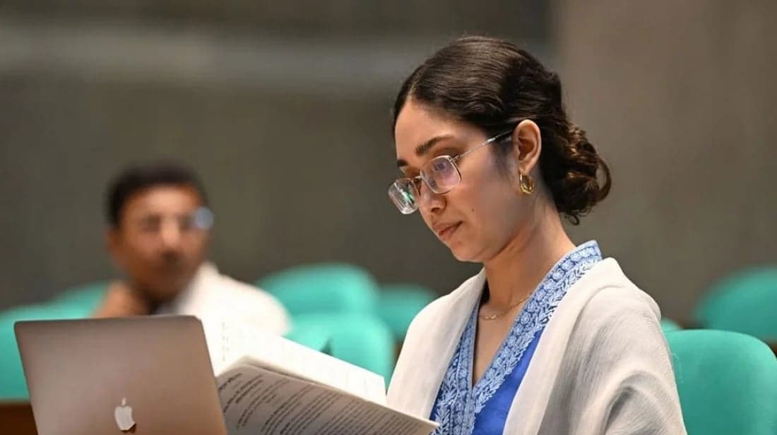 ভিভিআইপি লাউঞ্জে বসে সংসদ অধিবেশন দেখলেন জাইমা রহমান