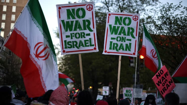 নিজেদের বিজয়ী দাবি করে বিবৃতি যুক্তরাষ্ট্র ও ইরানের