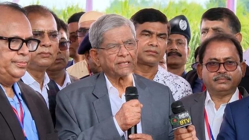 হানাহানি-সংঘর্ষ নয়, সমঝোতার মাধ্যমে দেশকে এগিয়ে নিতে হবে: রাষ্ট্রপতি