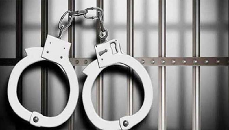 রাজধানীতে ৫৮টি বোমা ও বোমা তৈরির উপকরণসহ গ্রেপ্তার ৩