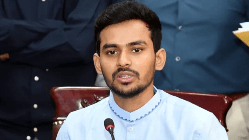 জরুরি সংবাদ সম্মেলন  ডেকেছেন উপদেষ্টা আসিফ মাহমুদ