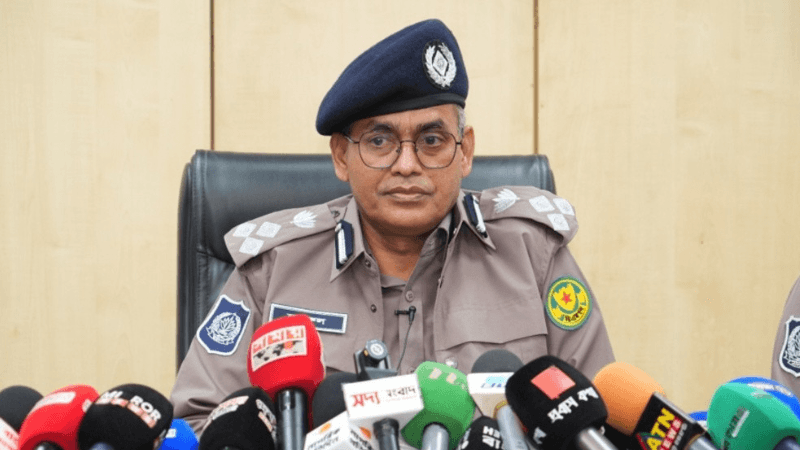 প্রথম আলো-ডেইলি স্টারে হামলার ঘটনায় গ্রেপ্তার ১৭: ডিএমপি