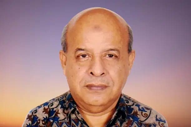 সাবেক রেলমন্ত্রীসহ পাঁচজনের বিরুদ্ধে ‘দুর্নীতির’ মামলা