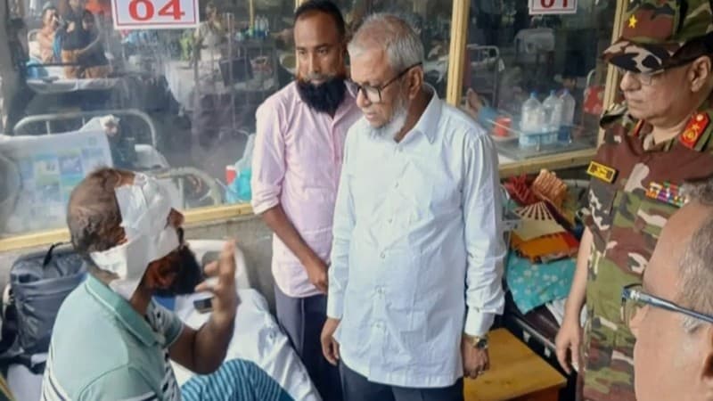সিলেট দুর্ঘটনায় নিহতদের পরিবার পাবে ৫ লাখ টাকা:  প্রবাসী কল্যাণ মন্ত্রী