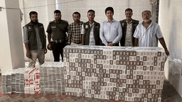 মোহাম্মদপুরে আবাসিক ভবন থেকে ৩ লাখ বিদেশি সিগারেট জব্দ