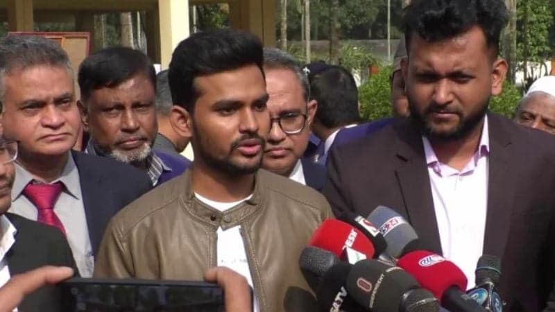 ভারতের সঙ্গে নতজানু পররাষ্ট্রনীতি থেকে সরে এসেছে অন্তর্বর্তী সরকার: উপদেষ্টা আসিফ