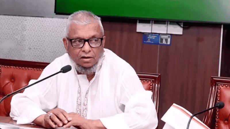 সৌদিতে মৃত্যুদণ্ড কার্যকর হওয়া দুই বাংলাদেশির একজন শ্রমিক, অন্যজন ওমরাহ যাত্রী: প্রবাসী কল্যাণমন্ত্রী