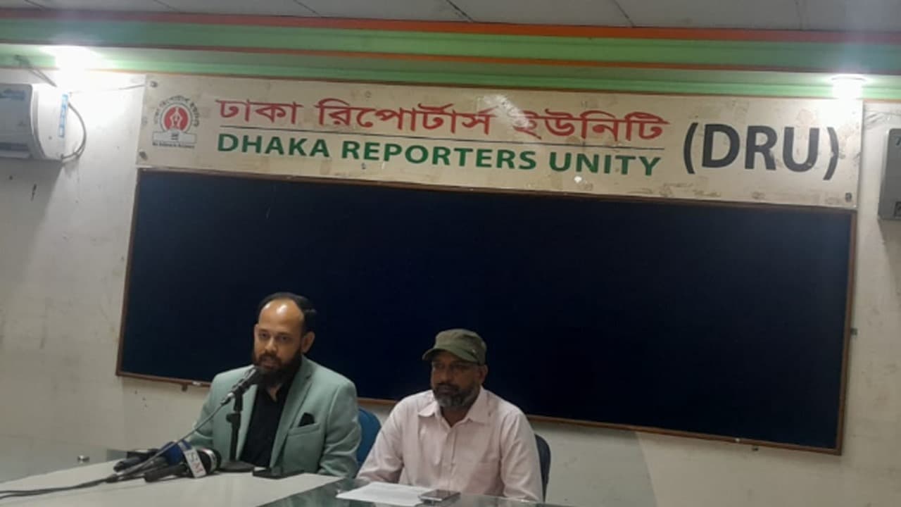 এনসিপি থেকে ২ সাবেক সেনা কর্মকর্তার পদত্যাগ