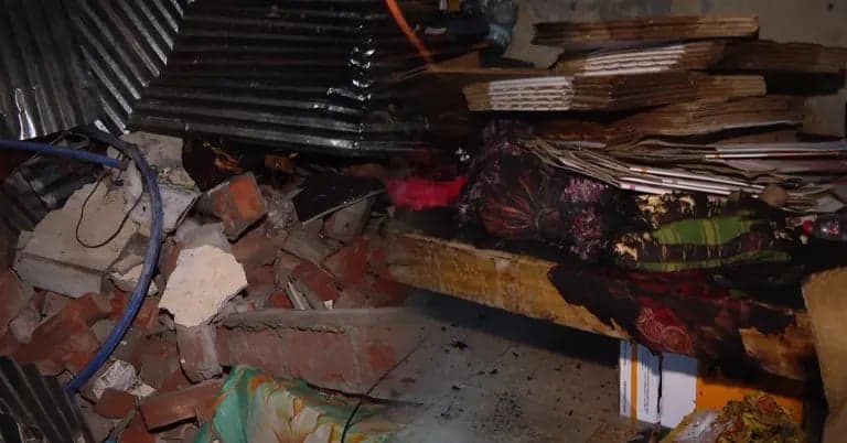 নারিন্দায় এসি বিস্ফোরণে দগ্ধ ৩