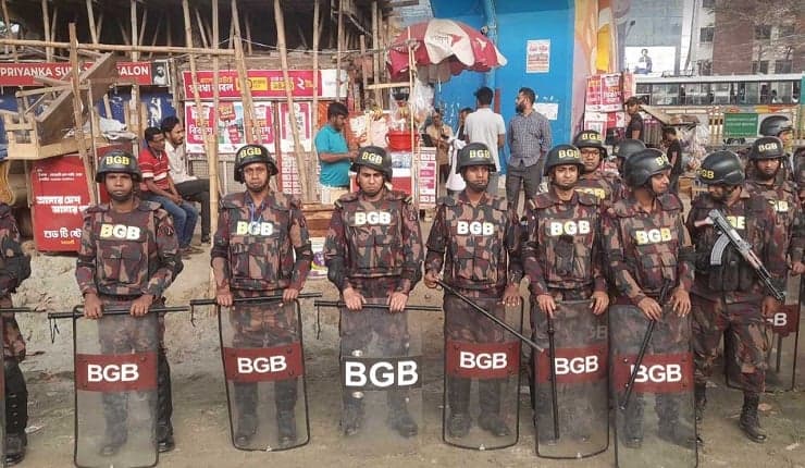 মহাখালীতে চার প্লাটুন বিজিবি মোতায়েন