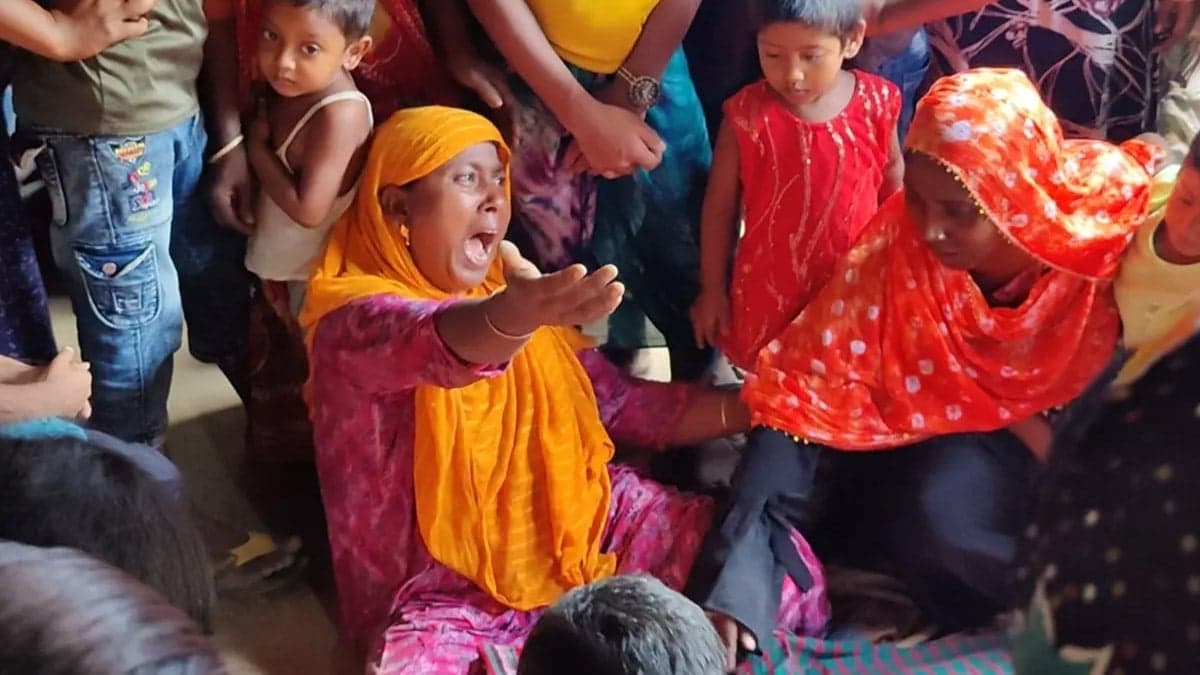 ভাইকে বাঁচাতে গিয়ে প্রাণ গেল দুই শিশুর