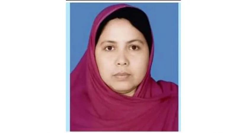 ‘সাউন্ড গ্রেনেডে’ আহত সেই শিক্ষিকার মৃত্যু