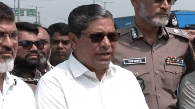 পশুর হাটে চাঁদাবাজি হলে কঠোর ব্যবস্থা: স্থানীয় সরকার প্রতিমন্ত্রী