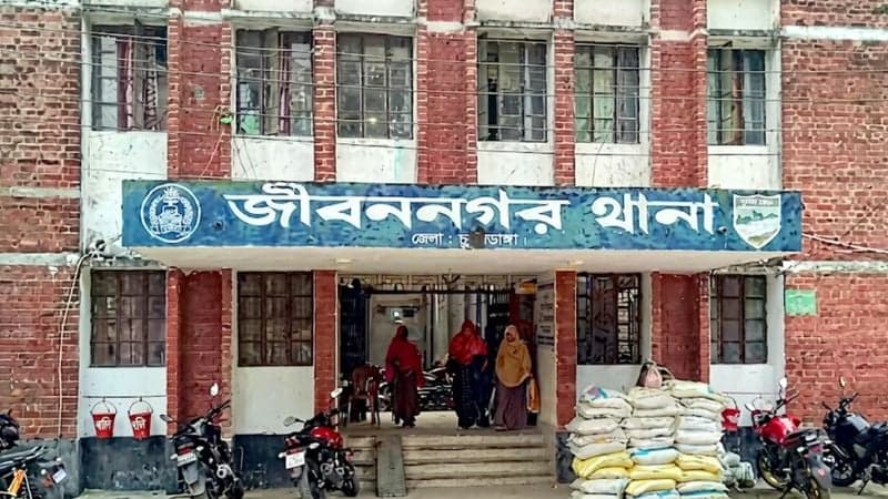 চুয়াডাঙ্গায় আইসিটি কর্মকর্তার ঝুলন্ত মরদেহ উদ্ধার