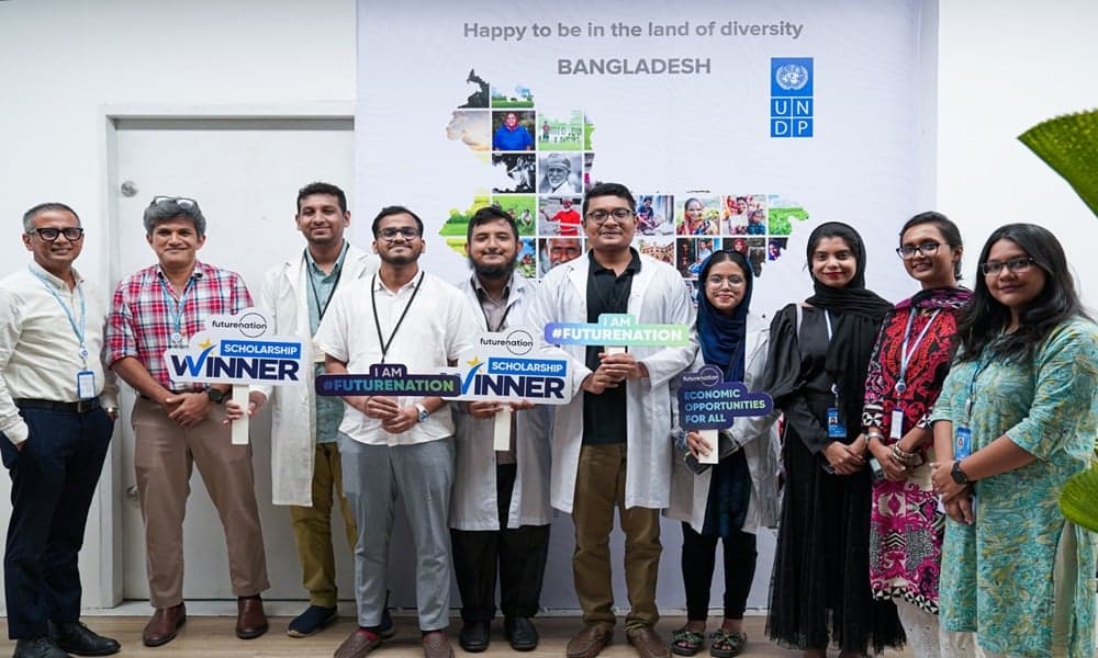দেশের মেডিক্যাল শিক্ষার্থীদের দক্ষতা বৃদ্ধির জন্য স্কলারশিপ প্রোগ্রাম চালু করলো ইউএনডিপি