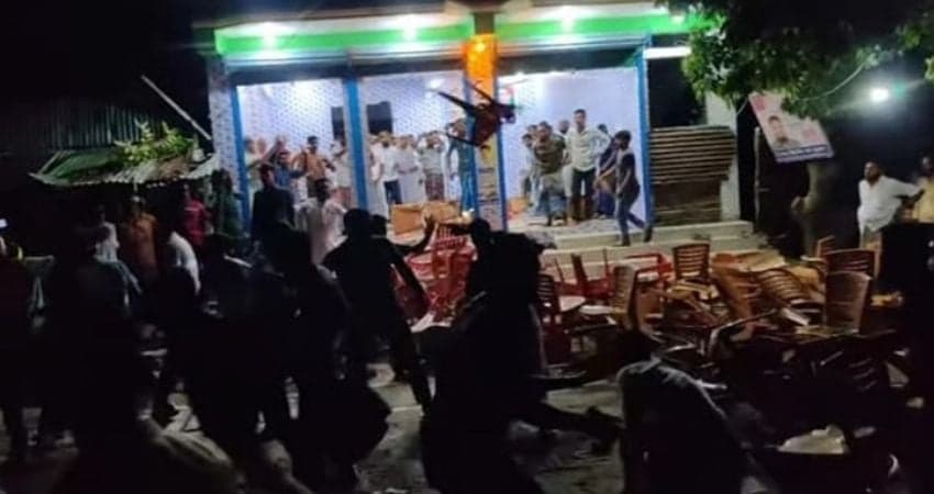 পটুয়াখালীতে বিএনপি ও গণঅধিকার পরিষদের সংঘর্ষ, অবরুদ্ধ নুর