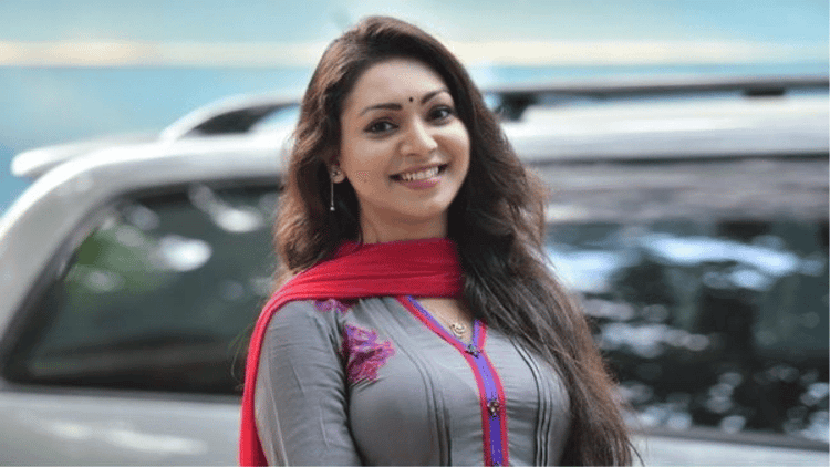 কোনোভাবেই বিবাহিত পুরুষের প্রেমে পড়া যাবে না: মেয়েদের উদ্দেশে প্রভা