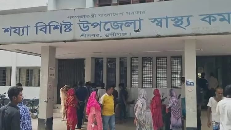 মুন্সীগঞ্জে বাস-নছিমন সংঘর্ষে চালক-সহকারী নিহত