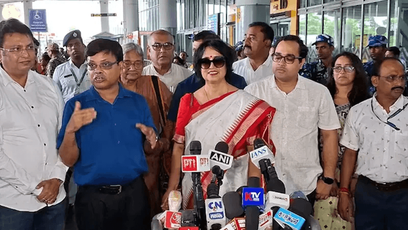 দুই দশক পর কলকাতায় ফিরে তসলিমা বললেন ‘খুবই ভালো লাগছে’