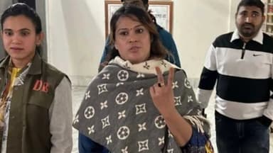 যশোরে মহিলা লীগ নেত্রী মহুয়া আবারও গ্রেপ্তার