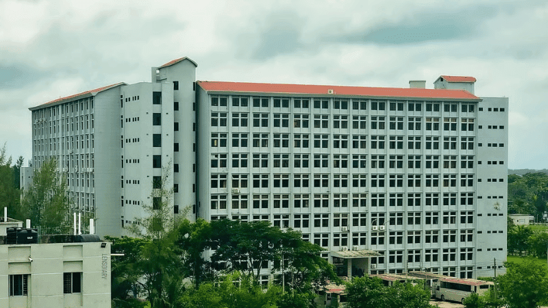 গোপালগঞ্জ বিজ্ঞান ও প্রযুক্তি বিশ্ববিদ্যালয়ের ১৭ শিক্ষক চাকরিচ্যুত