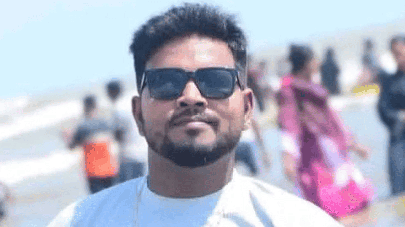ময়মনসিংহে পাসপোর্ট অফিসের সামনে যুবককে কুপিয়ে হত্যা