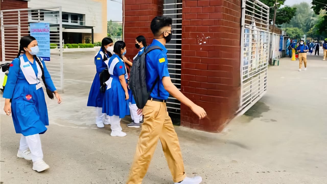 সব শিক্ষাপ্রতিষ্ঠানে ৬ দিন ক্লাস, ৩ দিন অনলাইনে