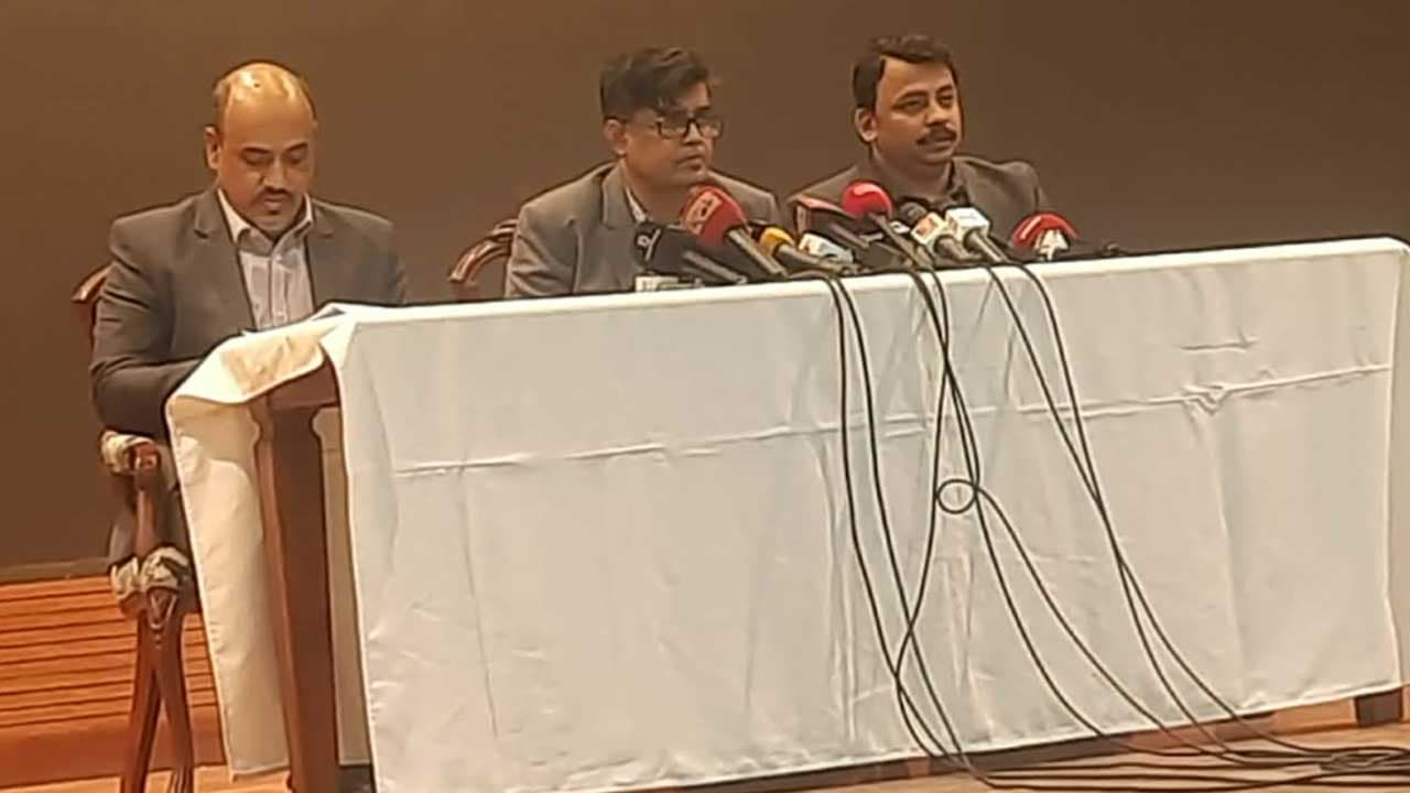 স্বাস্থ্য মন্ত্রণালয়ের দুই বিভাগ একীভূত করার অনুমোদন প্রধান উপদেষ্টার