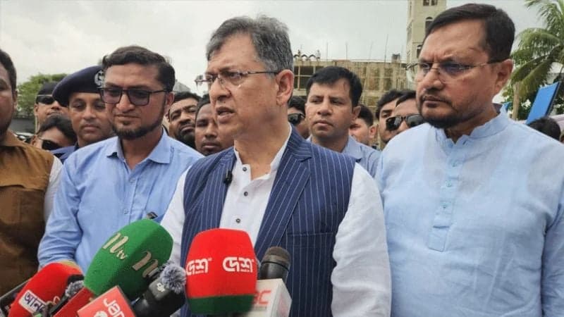 স্লুইসগেট রক্ষণাবেক্ষণের দায়িত্ব পালন করবে স্থানীয় প্রশাসন ও জনপ্রতিনিধিরা: স্বরাষ্ট্রমন্ত্রী