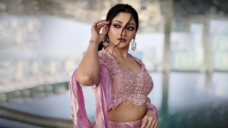 প্রেম নিয়ে সত্যিটা জানালেন পূজা চেরী