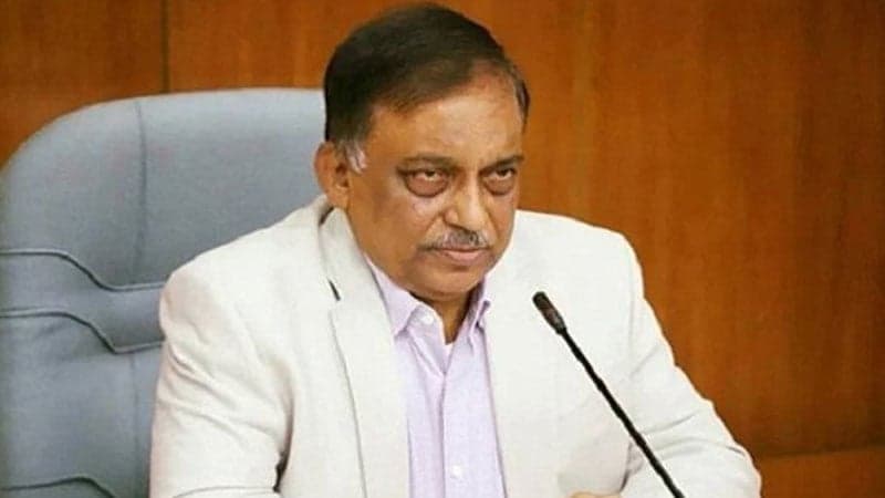 মিয়ানমার থেকে গুলি আসলে আমরাও পাল্টা চালাবো: স্বরাষ্ট্রমন্ত্রী