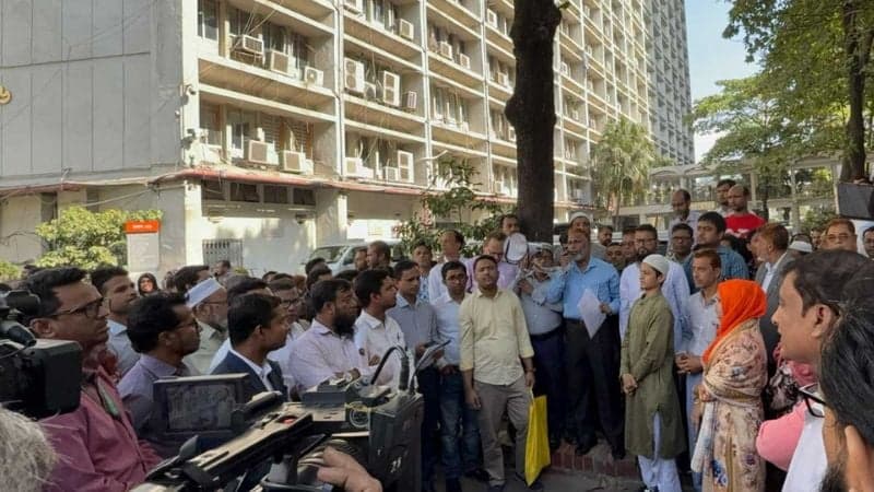  সচিবালয়ে ৪ ডিসেম্বর মহাসমাবেশের ডাক কর্মকর্তা-কর্মচারীদের