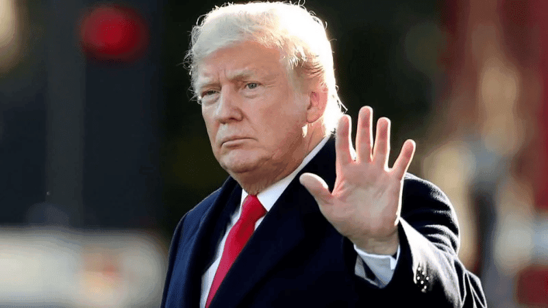 ইরানকে নেতৃত্ব দিতে ট্রাম্পের ‘পছন্দের’ তালিকায় তিন নাম