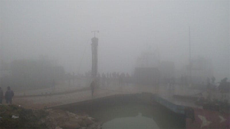 ঘন কুয়াশায় ২ নৌপথে ফেরি চলাচল বন্ধ