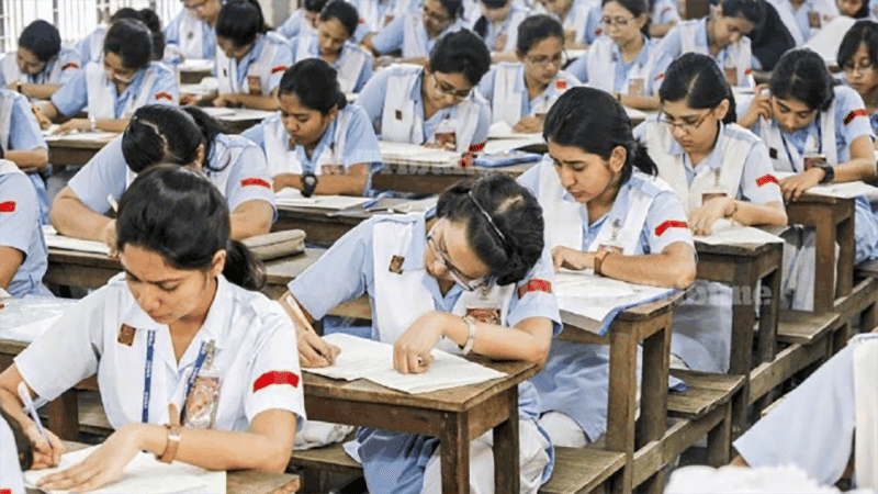 এবার এইচএসসি পরীক্ষায় অংশ নিচ্ছেন না ৩৬ শতাংশ শিক্ষার্থী