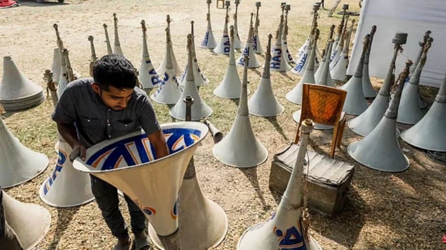 বিএনপির জনসভার ১৮টি মাইক, ৫ কয়েল তার চুরি