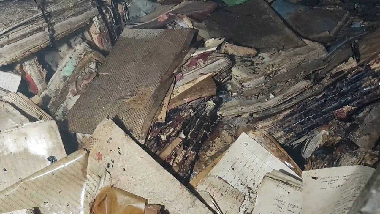 যশোরে সাব-রেজিস্ট্রি অফিসে আগুন, পুড়ে গেছে ২০০ বছরের পুরোনো দলিল